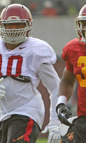 Sarkisian impressed with USC freshmen during early stages of training camp